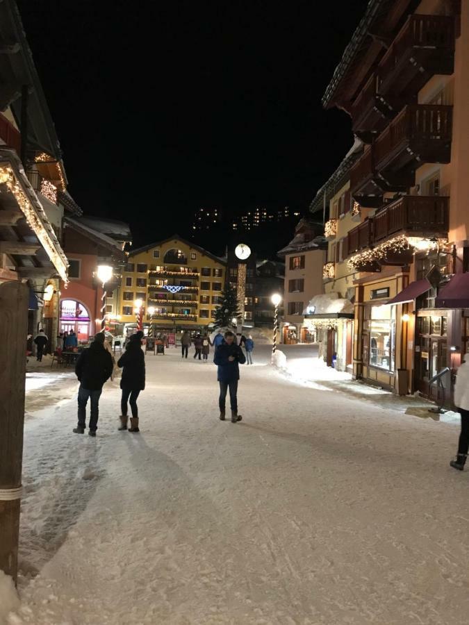 Le Refuge Du Montagnard, Arc 1950, Skis Aux Pieds, Spa Les Arcs  Exterior foto